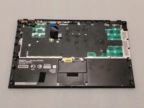 Верхняя крышка с клавиатурой Sony Vaio VPC-Z23T9R, б/у CSN-SO-006 верхняя крышка с клавиатурой sony vaio vpc-z23t9r, б/у