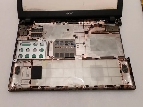 Корпус ноутбука Acer Aspire ES1-520, б/у CSN-AC-012 фото 4 корпус ноутбука acer aspire es1-520, б/у фото 4